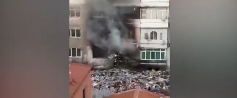 Пожар в Столипиново застраши живота на деца