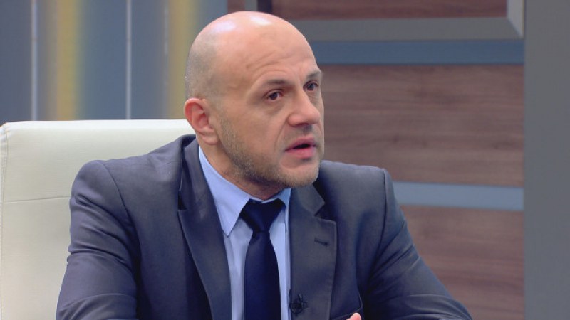 Томислав Дончев: Поръчките и доставките на ваксините е интрига на европейско ниво