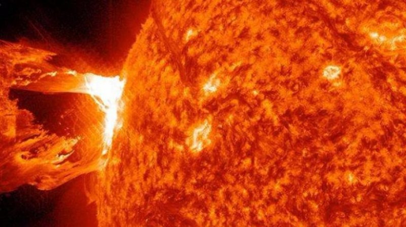 Силни магнитни бури връхлитат страната през март!