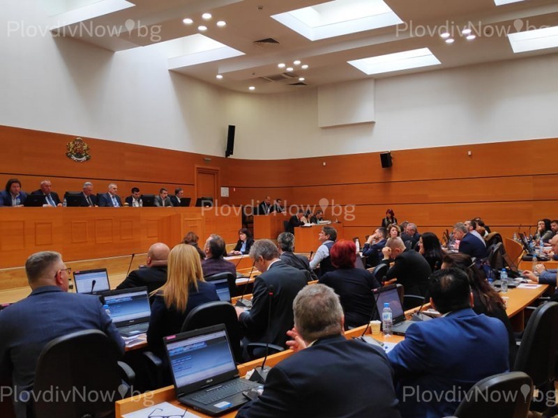 Пловдиски управляващи излизат в предизборна кампания, ето кой ще ги замества