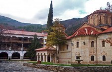 remontirat-bachkovskiia-manastir-4-mln-456.jpg