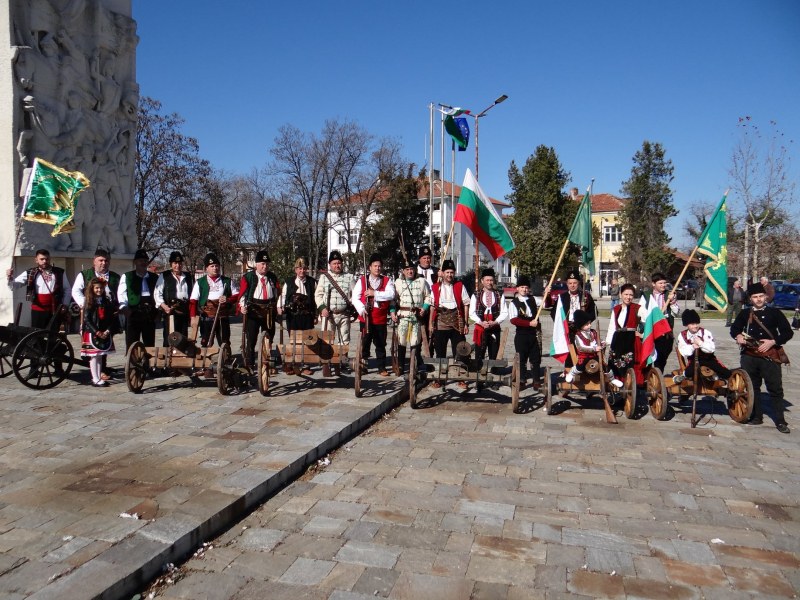 Съединение почете 143 години от Освобождението и загиналите за България