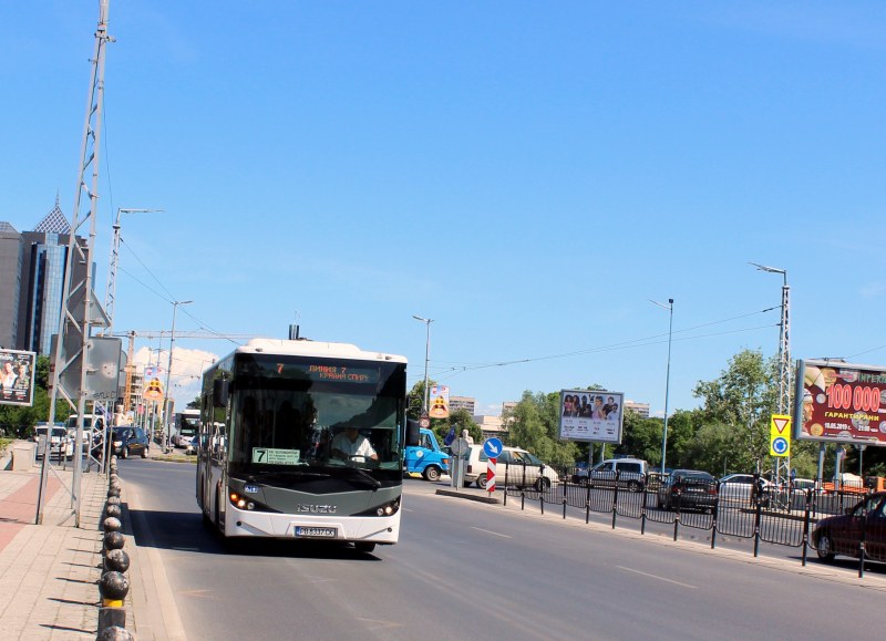 Повече автобуси пускат в Пловдив в деня на Задушницата