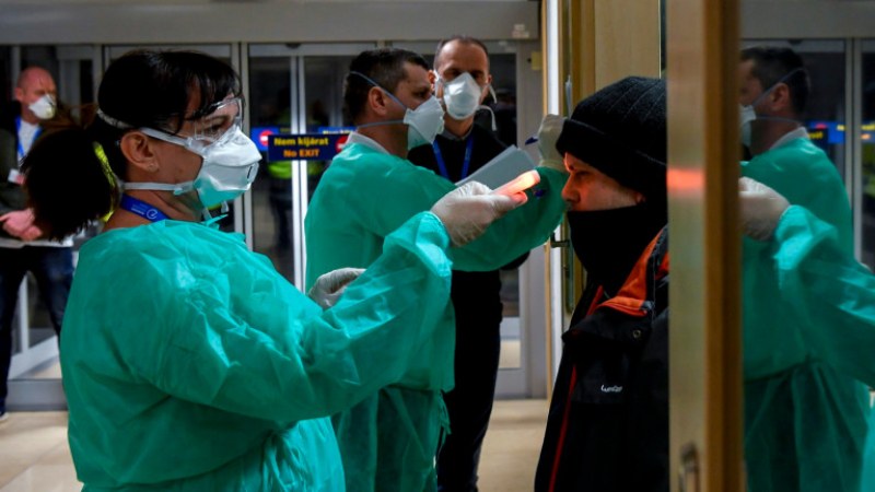 Румъния налага ограничителни мерки за влизащите от “жълтата зона“, в която е и България
