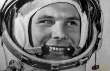 9 март 1934: Ражда се Юрий Гагарин - първият човек, полетял в космоса 9-mart-1934-razhda-se-yurii-gararin-290.jpg