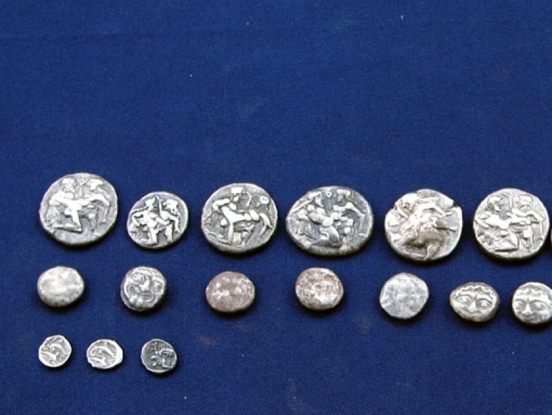 Антични сребърни монети сред съкровищата на Археологическия музей в Хисаря