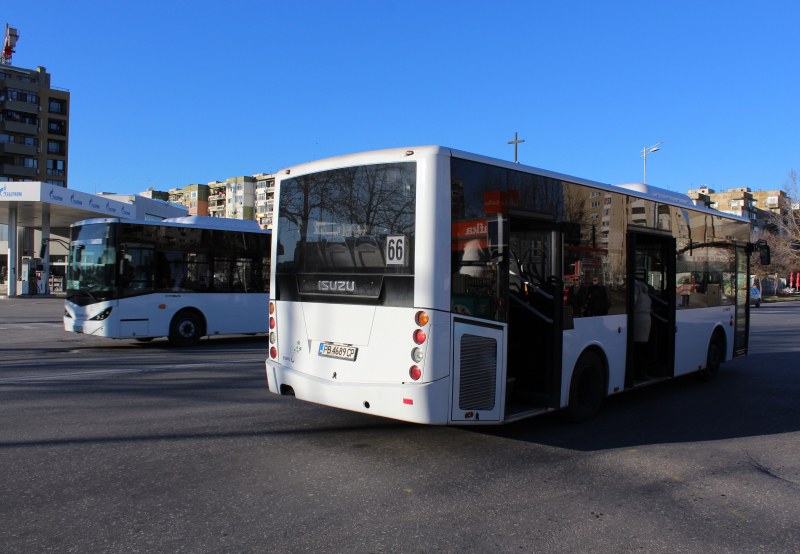 Увеличават автобусите по някои линии в Пловдив