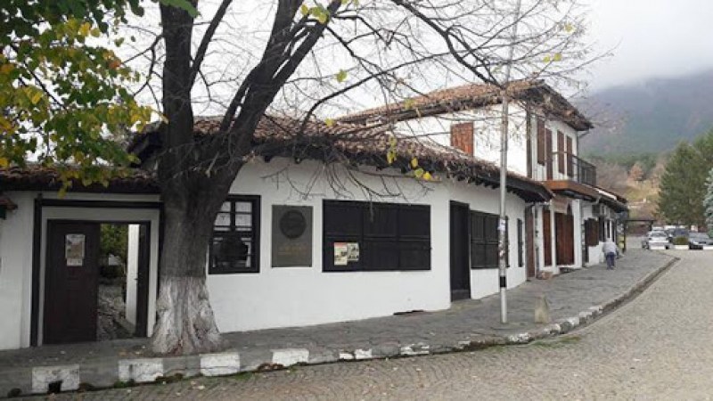 Къщата на Вазов в Сопот не приема посетители временно
