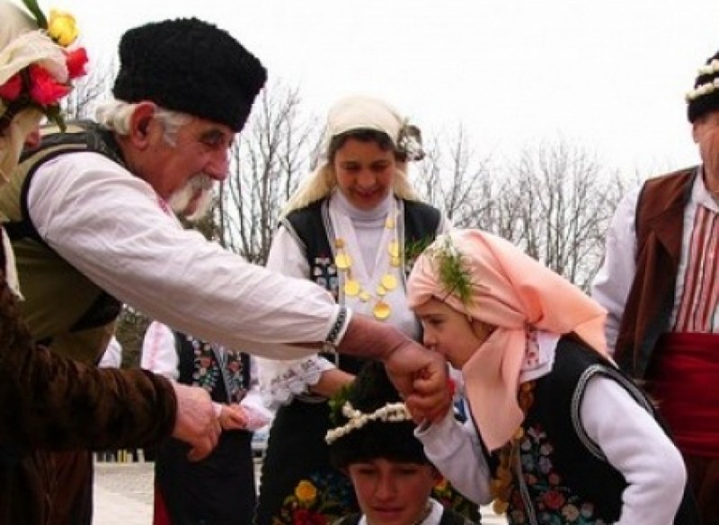 Днес е Сирни Заговезни, на празника искаме прошка!