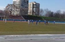 karlovskite-futbolisti-pobediha-kato-133.jpg