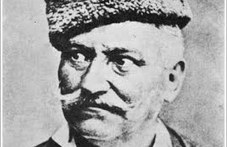 poklon-pred-pametta-filip-totyu-977.jpg