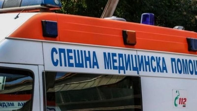 18-годишни от Асеновград претърпяха инцидент с кола, има пострадал