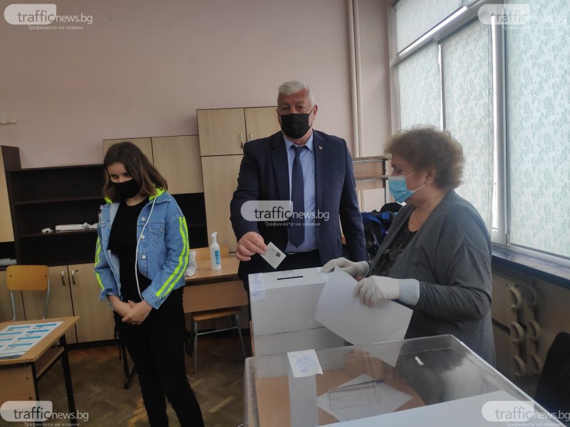 Здравко Димитров: Гласувах за просперитета, за нашите деца и спокойствието на нашите родители