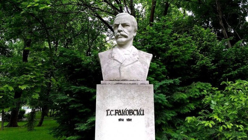 В Пловдив: Военна церемония и изложби за 200-годишнината на Г.С. Раковски