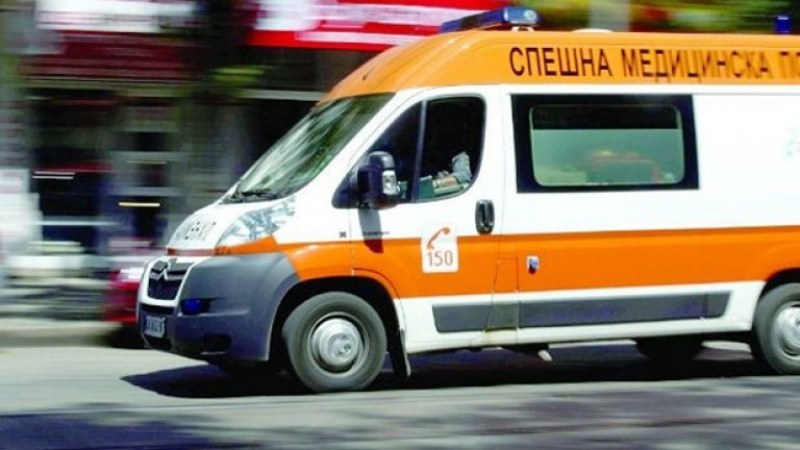 Доброто е живо! Мъже се втурнаха да спасяват шофьор в Пловдив