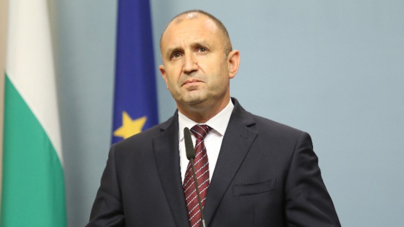 Президентът: Празник е на несломимата вяра и нейната победа над злото