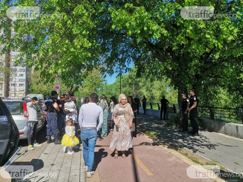 Ромите в Пловдив празнуват Едерлези, “крадат“ се бебета