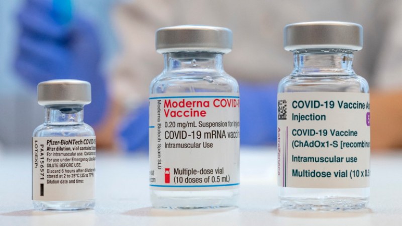 Нови 36 000 дози от ваксината на Moderna дойдоха у нас, следва голяма пратка от Pfizer