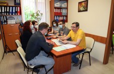 studenti-poeha-vlastta-meditsinski-694.jpg