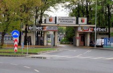 spirat-dvizhenieto-okolo-stadion-225.jpg