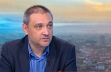 prof-chorbanov-tazi-esen-predstaviame-824.jpg