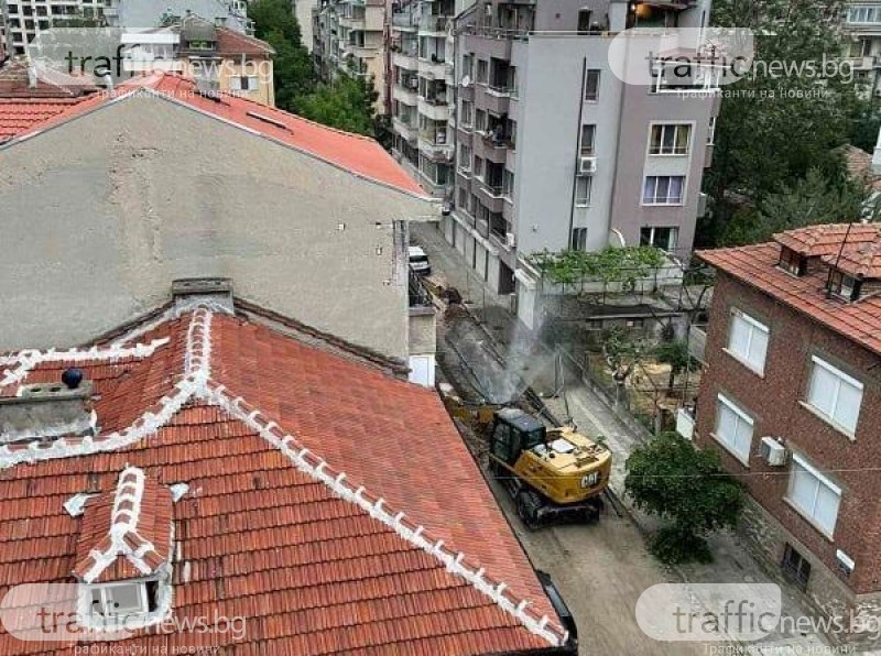 Неволи! Улица “Порто Лагос“ в Кършияка, кръстена на гръцкото пристанище, отново под вода