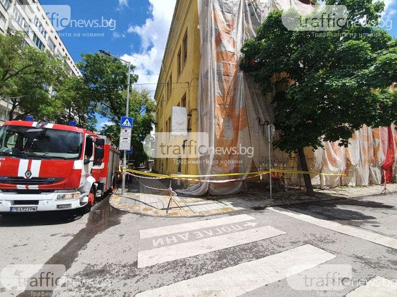 Сериозно ранен е мъжът, затрупан в срутената сграда в Пловдив