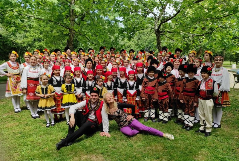 Ансамбъл „Дилянка” изнесе концерт в парк „Рибница” по случай 24-ти май