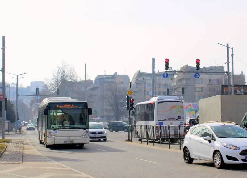 От днес: Повече автобуси в градския транспорт на Пловдив