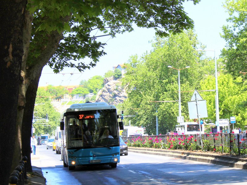 Пускат повече автобуси в Пловдив заради учениците
