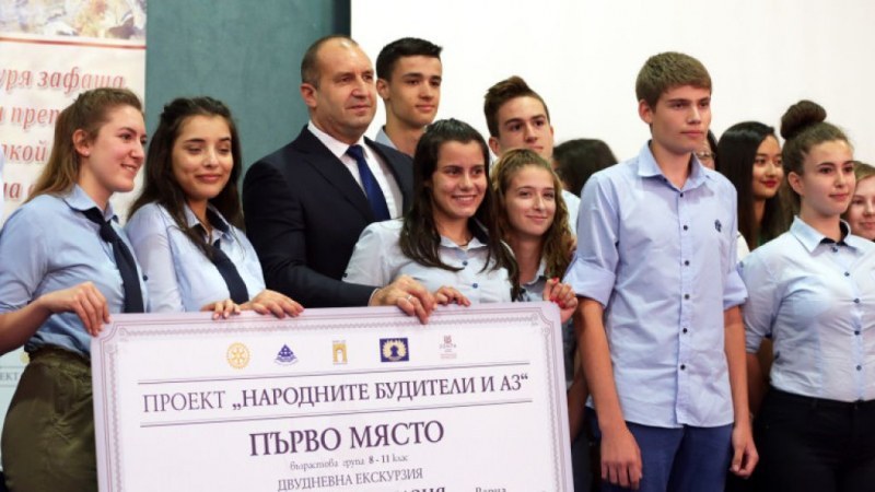 Националният проект на Ротари и Зонта “Народните будители и Аз“ награждава участниците в ХІ-то издание на проекта