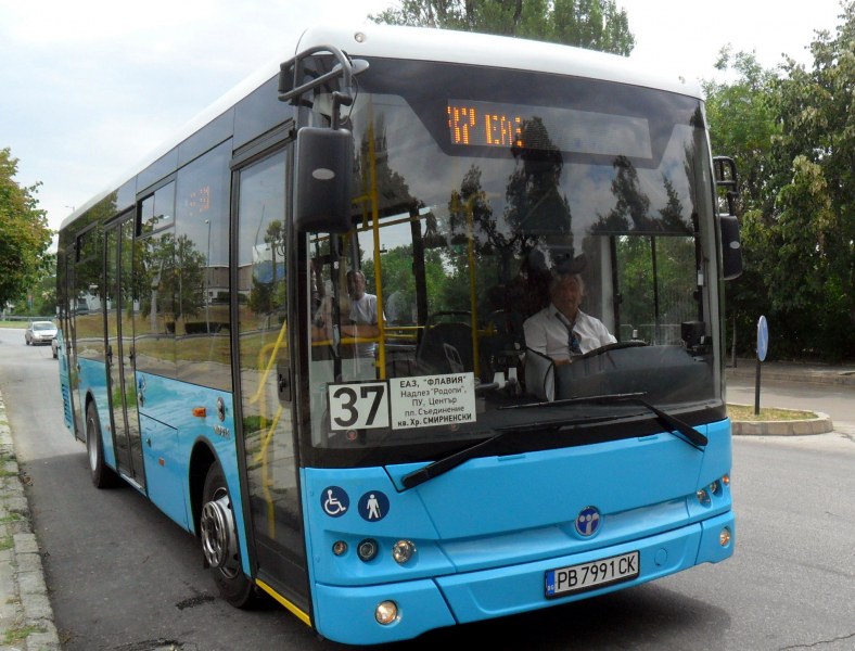 Затварят утре улица в Кючука, два автобуса променят маршрути