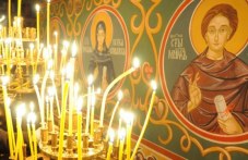 tsarkvata-pochita-dnes-sv-apostol-akila-439.jpg