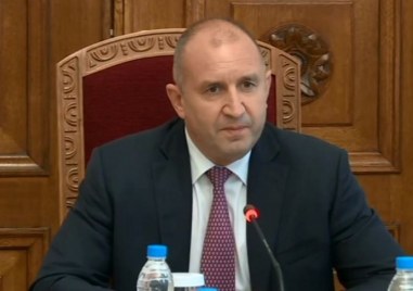 Румен Радев: От БСП зависи устойчивата подкрепа към съставянето на правителство