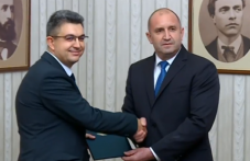 itn-poluchi-mandata-pravitelstvo-plamen-971.png