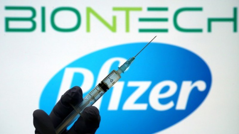 Pfizer започва да тества ваксината си на бебета