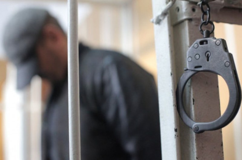 Крадци вършеят в Пловдив, един задигал пътни знаци, друг - чужди вещи