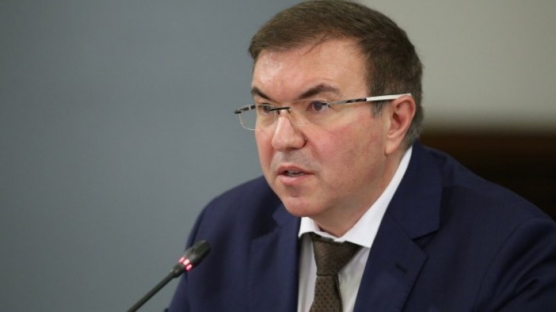 Проф. Костадин Ангелов: Новата вълна от COVID-19 се разраства по-бързо от очакваното