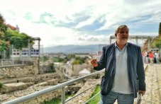Младен Влашки повежда по “Духовните маршрути в Пловдив“ в последната обиколка за сезона mladen-vlashki-povezhda-po-duhovnite-857.jpg