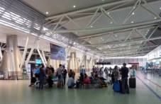 hiliadi-nashentsi-shte-stegnat-kufarite-830.jpg