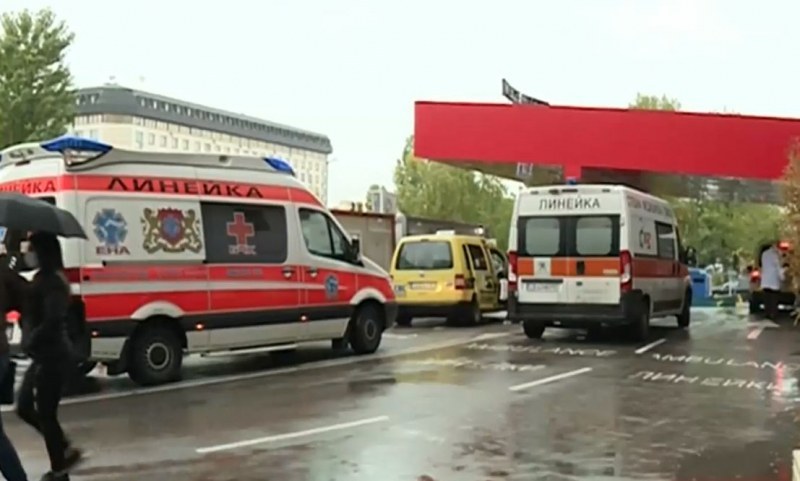 6 лечебни заведения отказах прием на жена с COVID в тежко състояние
