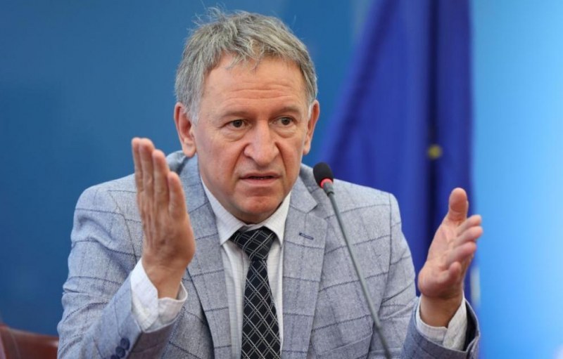 Ето официалната заповед на здравния министър за новите мерки