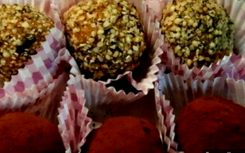 Бонбони с кестени, фурми и стафиди -  домашни, здравословни и вкусни