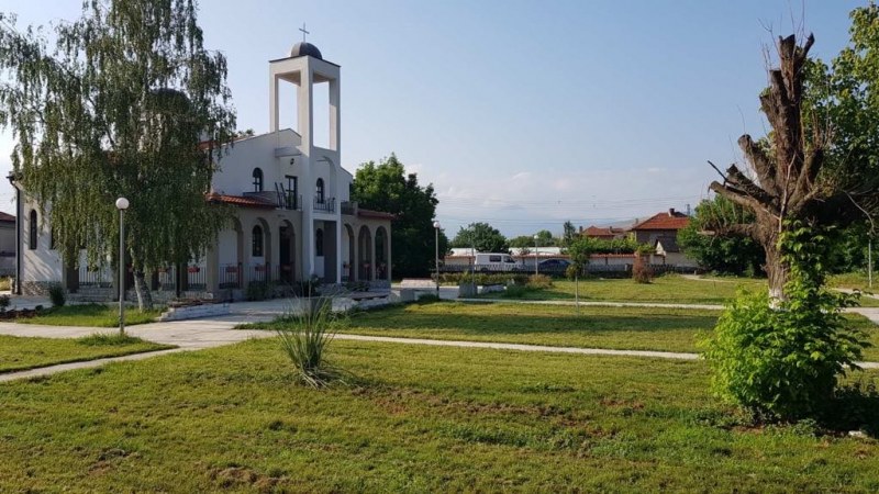 Празник е днес в село Триводици, освещава се новата църква