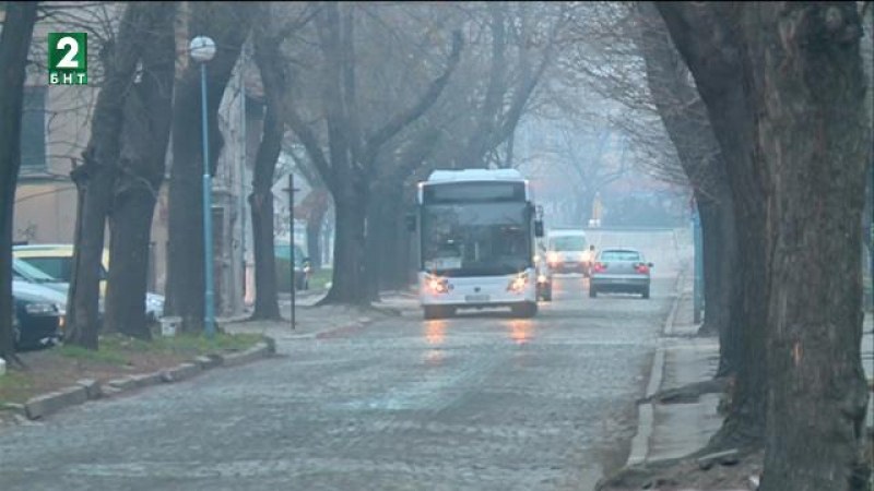 Част от ул. “Даме Груев“ затворена от днес, автобусна линия променя маршрута си