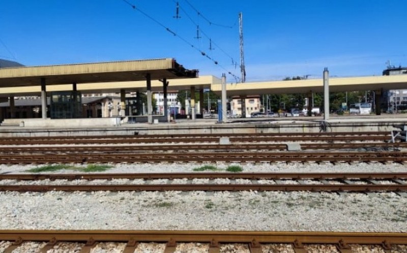 Насрочиха отложената първа копка на пробива под Централна гара