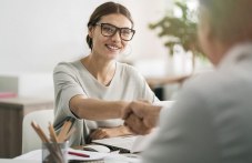 Търсите работа? 5 неща, които трябва да направите преди края на годината tarsite-rabota-5-neshta-koito-triabva-726.jpg