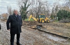 Кметът: Където има ремонт, има и задръствания, ако някой знае друг начин, да го каже kmetat-kadeto-ima-remont-ima-i-229.jpg