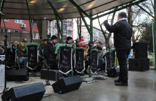 „Биг Бенд Пловдив“ изнесе великолепен Коледен концерт в парк „Рибница“