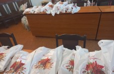 Коледни кампании в община Съединение - зарадваха деца и възрастни в неравностойно положение